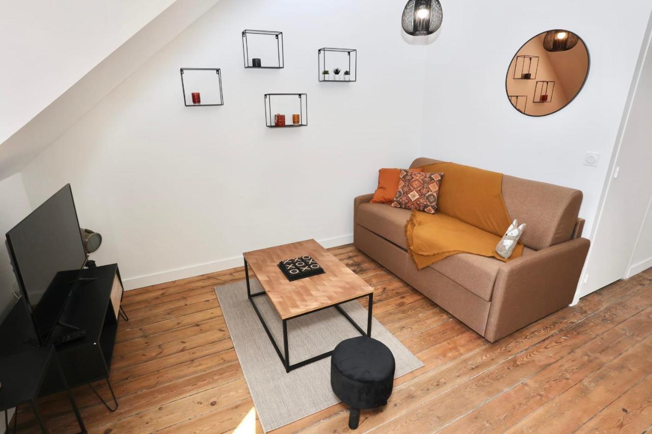 Napoleon Gare 8 T2 Dernier Etage Bylocly Apartment Pontivy Exterior photo